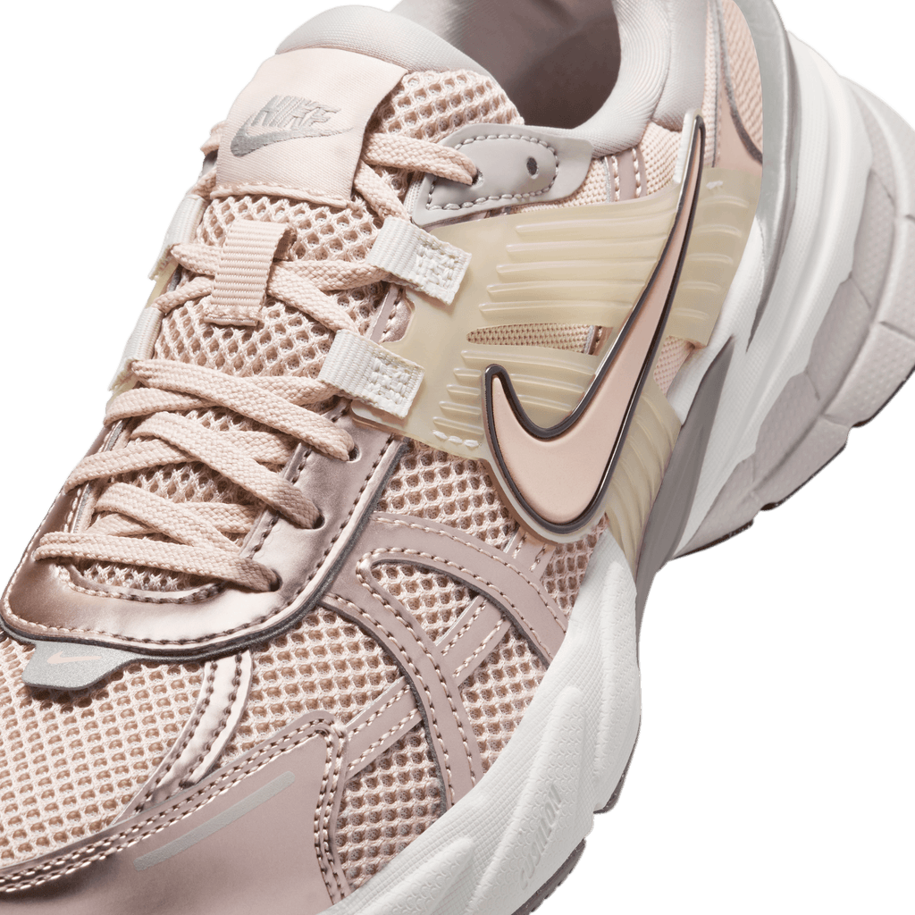 Women's Nike V2K Run "Particle Beige"