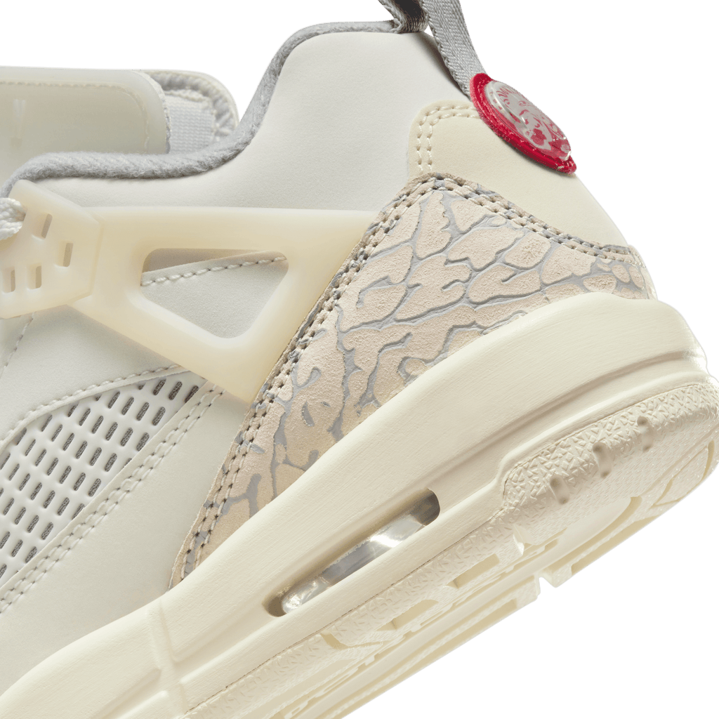 Big Kids' Jordan Spizike Low "Coconut Milk"