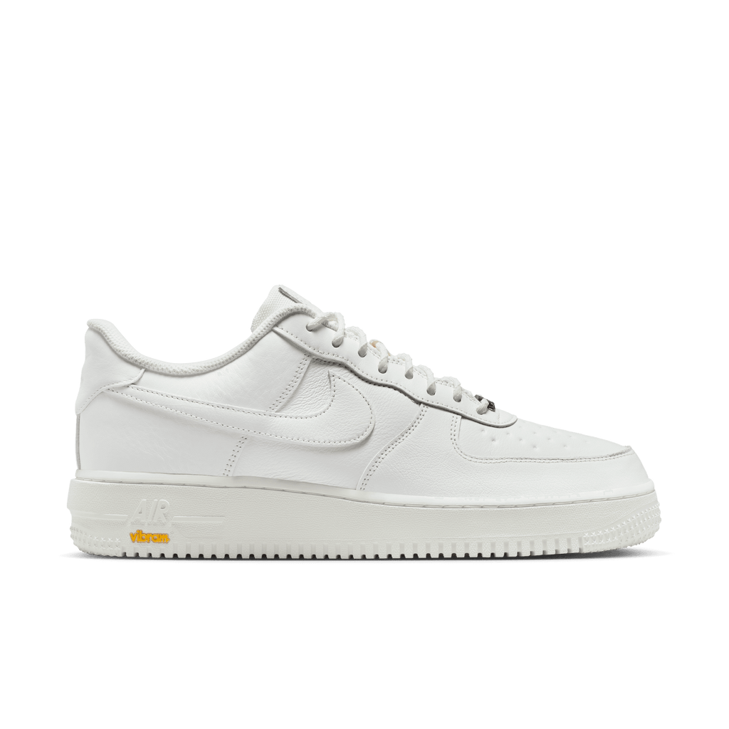 Men's Air Force 1 GORE-TEX Vibram "Summit White"