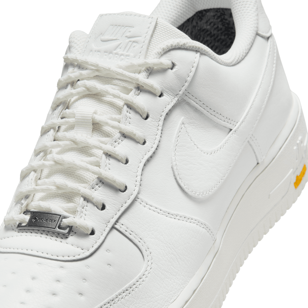 Men's Air Force 1 GORE-TEX Vibram "Summit White"