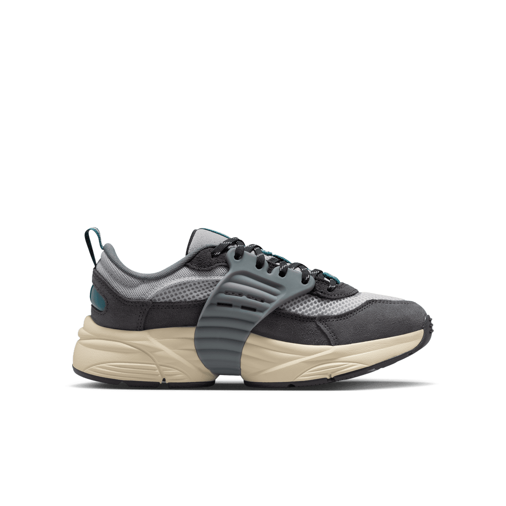 Big Kids' Jordan Trunner O/S "Photon Dust Anthracite Ash Green"