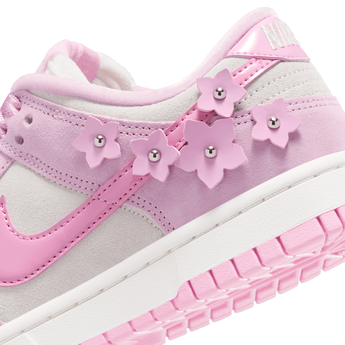 Women's Nike Dunk Low SE "Pink Flowers"