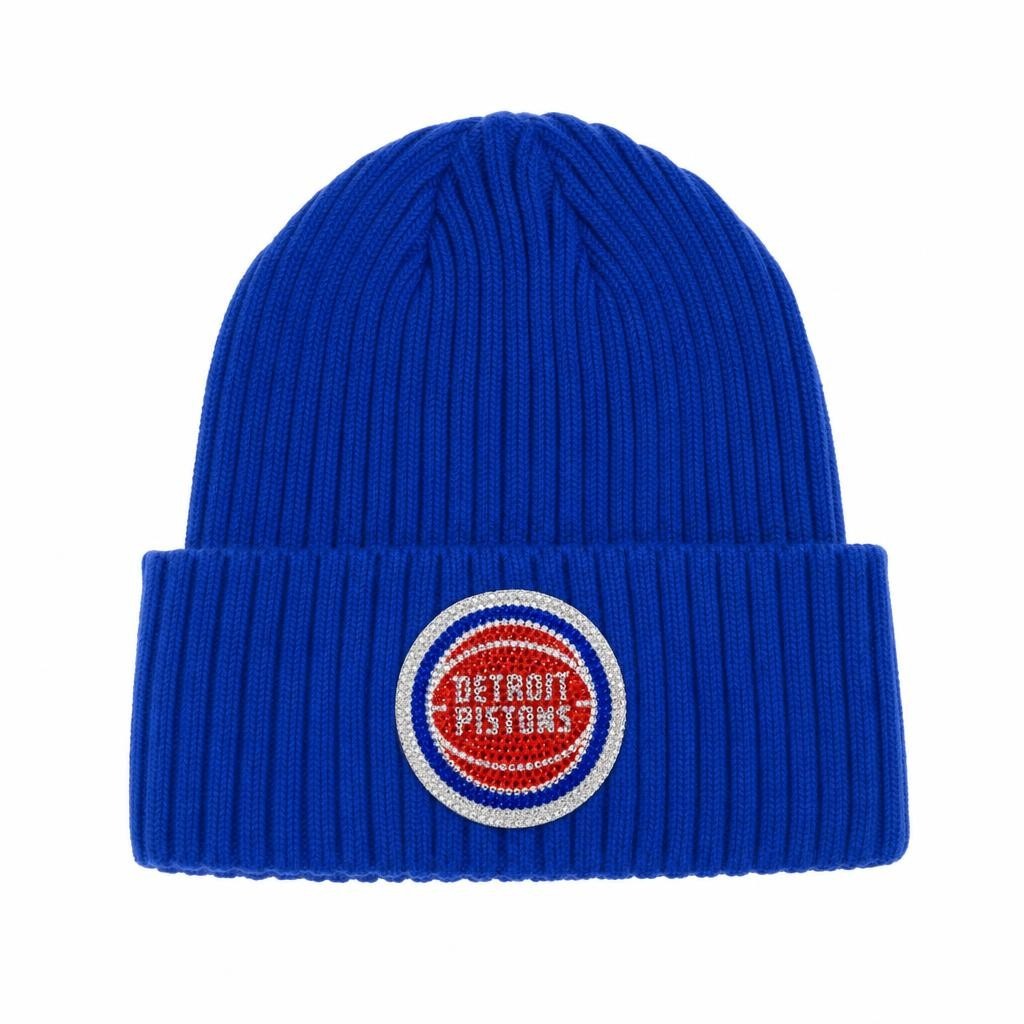 New Era NBA New Era Knit Rhinestone Badge Toque